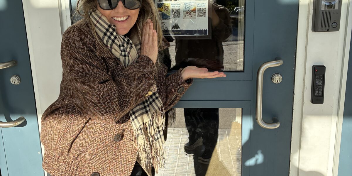 Teaching Courage, Curiosity, and Craft: Anna Crowley Redding Engages Island Students